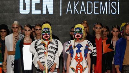 Moda Dünyasında Yükselen Genç Tasarımcılar